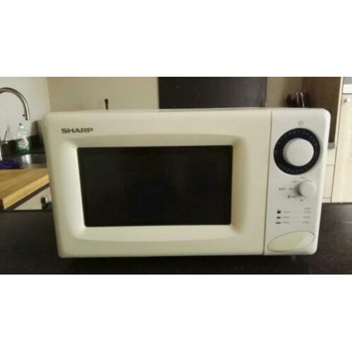 Sharp magnetron type R 208 W