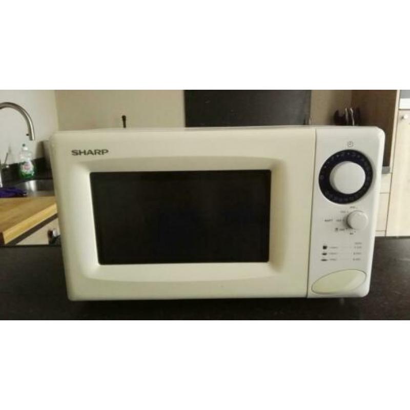 Sharp magnetron type R 208 W