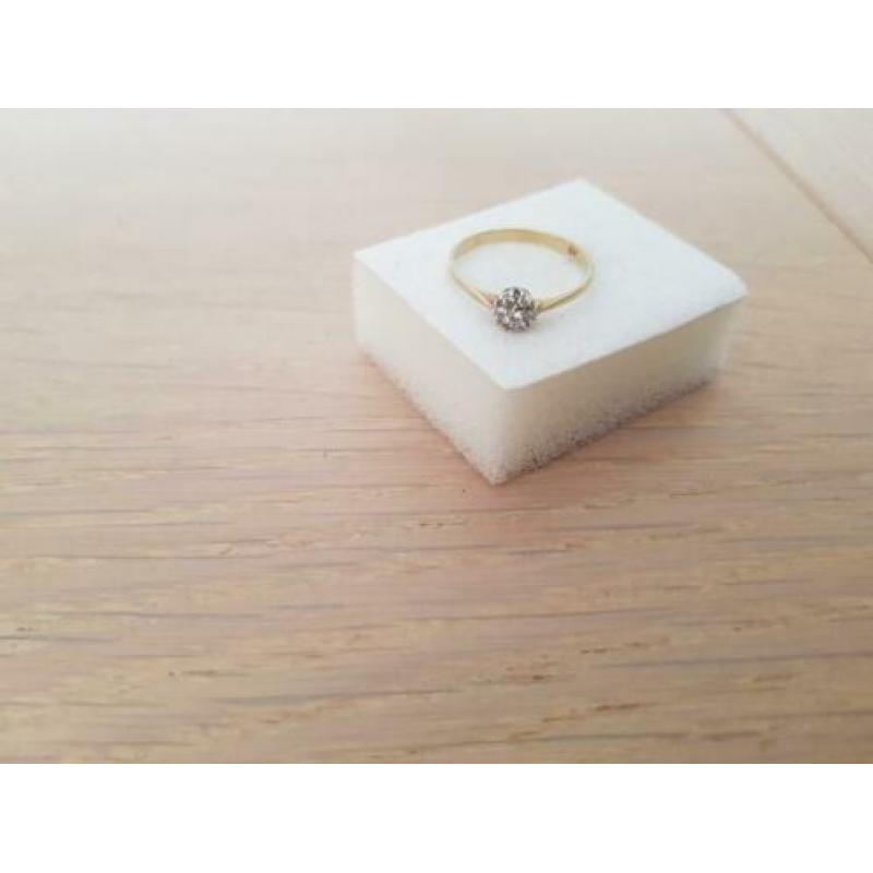 Gouden Ring met diamanten