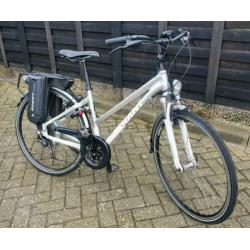 Giant hybrid cycling technology E-bike met uitneembare accu