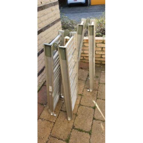 2 Opklapbare aluminium oprijgoten