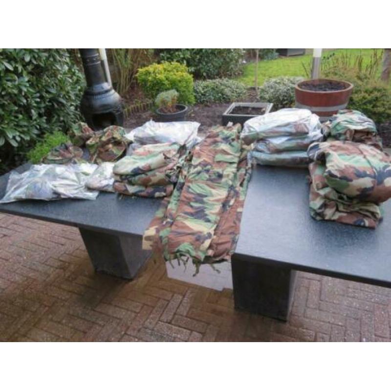 Grote partij korps mariniers legerkleding