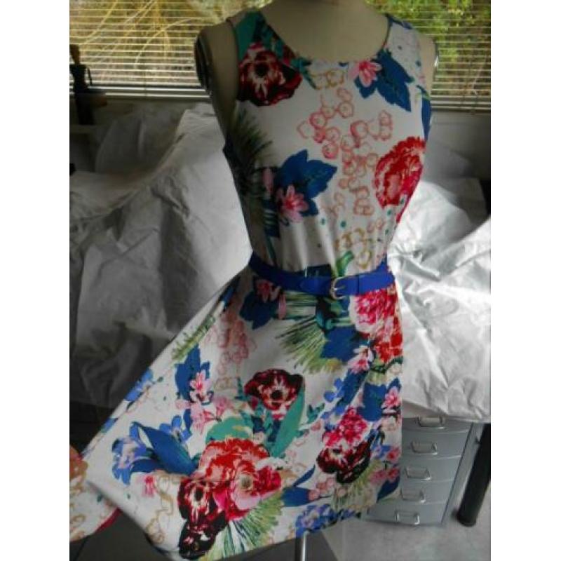 Bloemen vintage rockabilly pin-up 50s swingende jurk mt L.