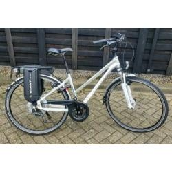 Giant hybrid cycling technology E-bike met uitneembare accu