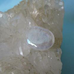 Angel Aura Kwarts Trommelsteen