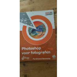 Boek photoshop voor fotografen - Ferdinand Sennema gebonden