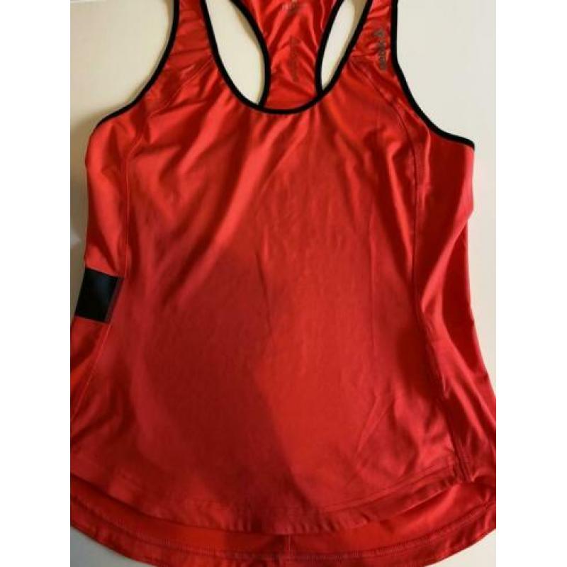 Reekbok sporttopje sport shirt maat m dames