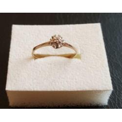 Gouden Ring met diamanten