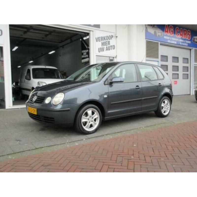Volkswagen Polo 1.4-16V Comfortline 5 Deurs