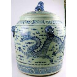 grote deksel vaas china versierd met foo dog leeuwenkoppen