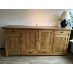 Dressoir / tv kast met inschuifdeuren en veel opbergruimte