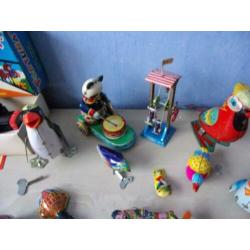 BROCANTE SPEELGOED,ijzer/blik,oud en niet oud