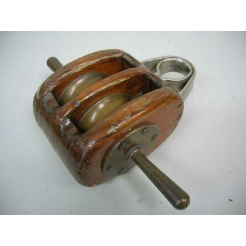 Houten blok, 2-schijfs, 16 - 20 mm, met belegpennen