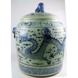 grote deksel vaas china versierd met foo dog leeuwenkoppen