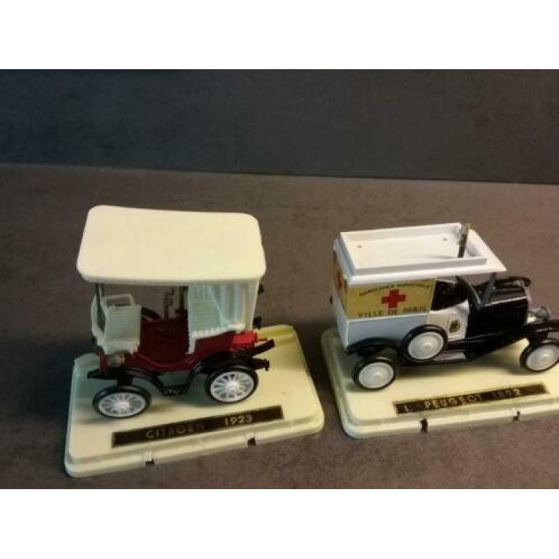 Miniatuur auto s