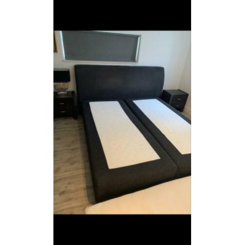 Mooie boxspring zgan