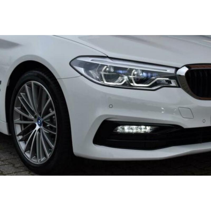 BMW 5 Serie 530e iPerformance High Executive (bj 2017)