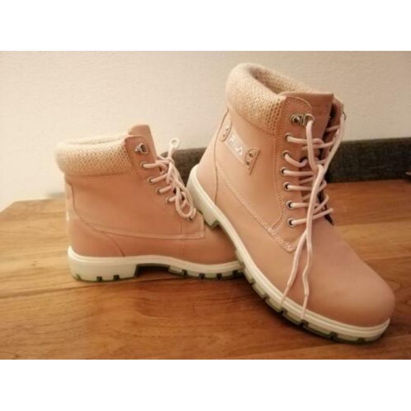 Fila damesschoenen maat 41 NIEUW