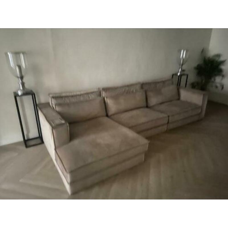 Eric Kuster Style Velourse bank + lounge zand effect.