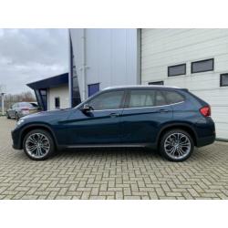 Bmw X1 2.0D 163pk EXECUTIVE AUTOM. CLIMA-SPORTLEER-NAVI-PANO