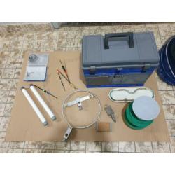 Vis kist met diverse accessoires