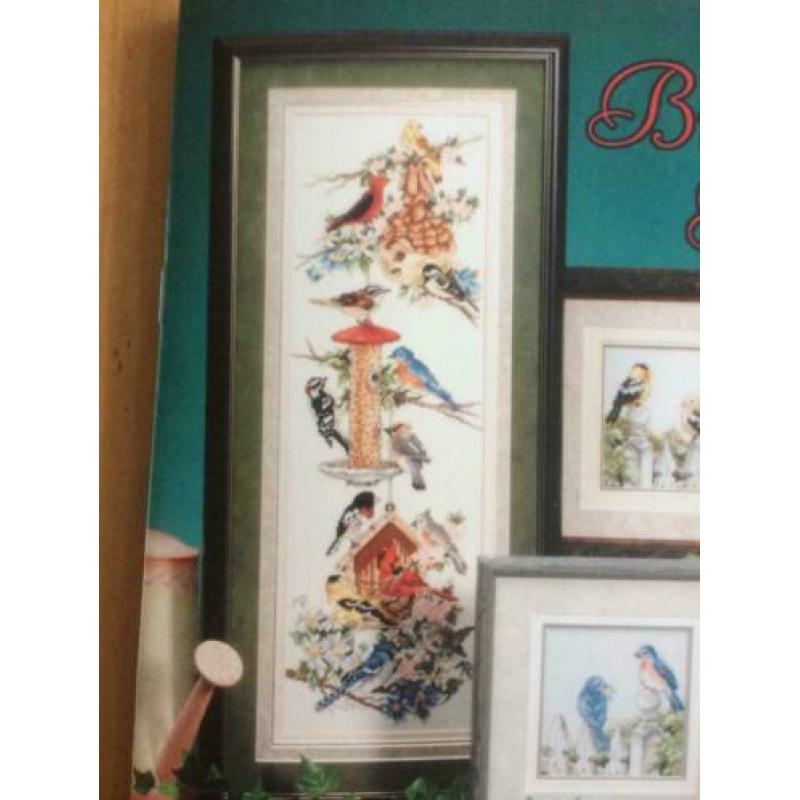 Borduurboekje 'Birds For All Seasons'
