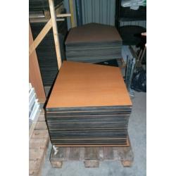 TRESPA plaatjes met punt (rechte stuk 75x75cm) €9,50