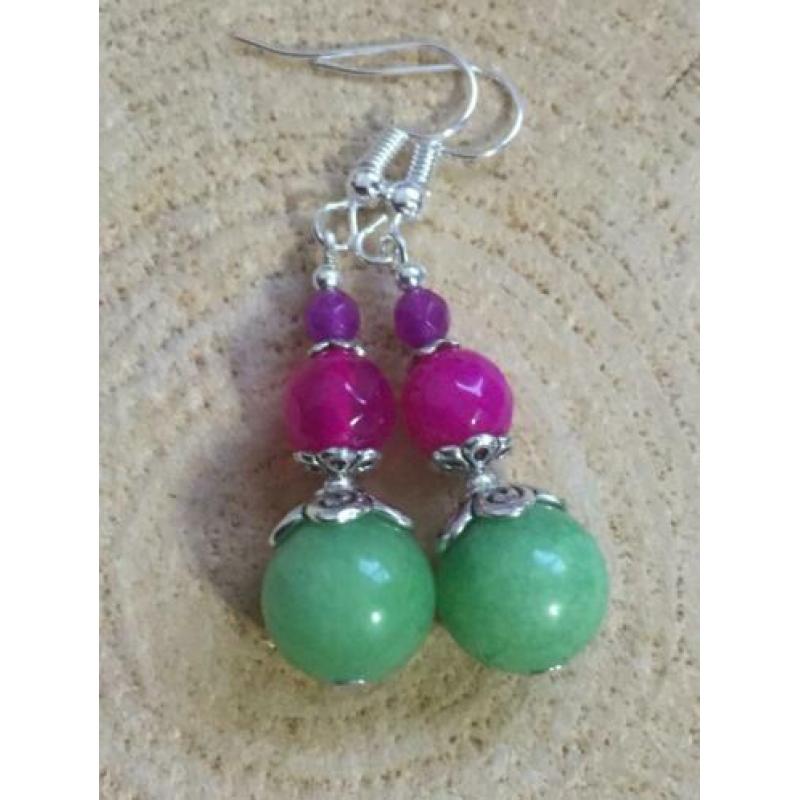 3+1 gratis! Oorbellen met agaat en jade.