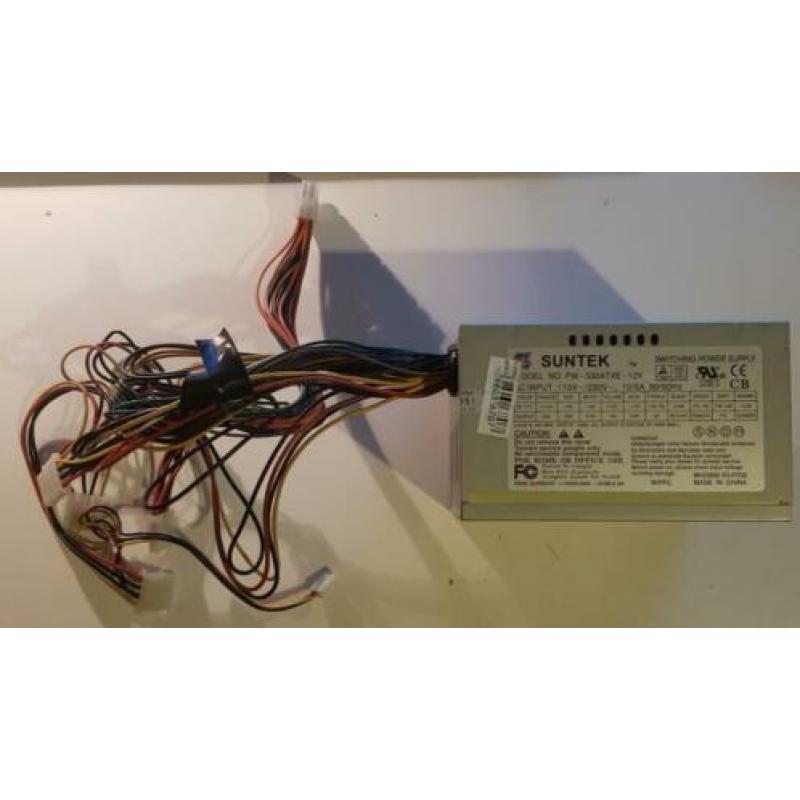 Suntek PW-330ATXE-12V stroomvoorziening