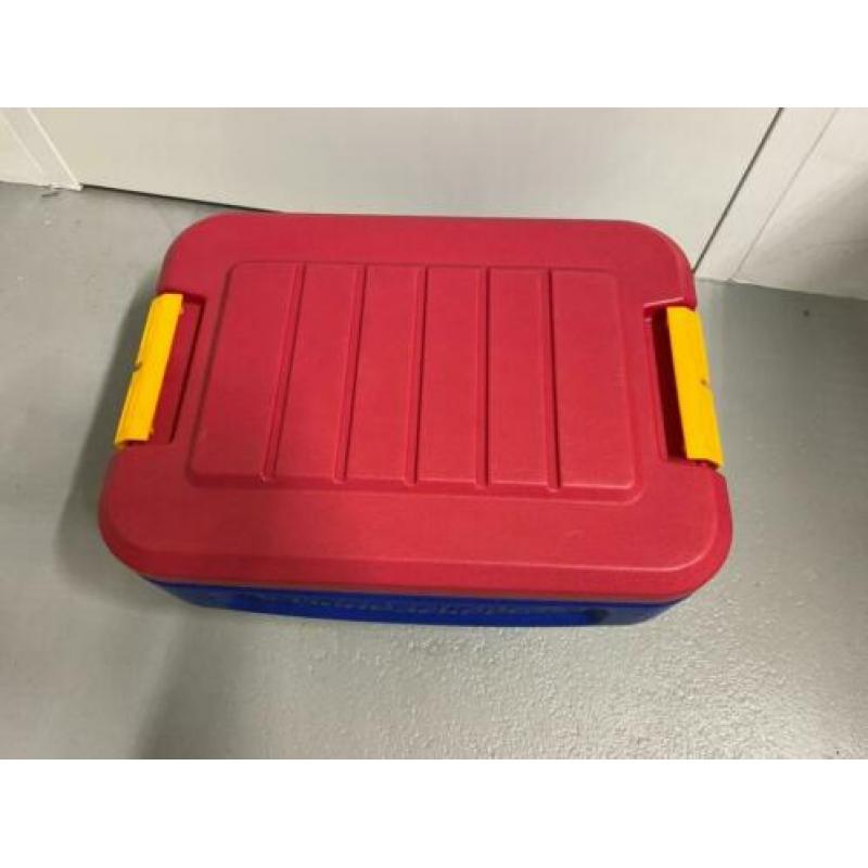 ACTION PACKER erg robuust met deksel (schoon!)