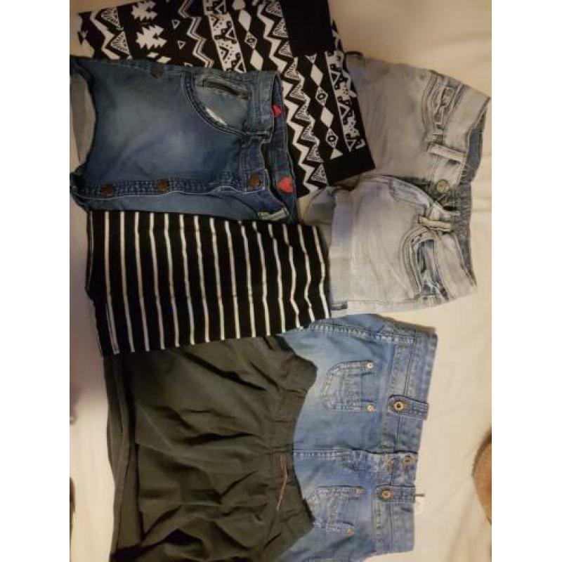 Groot pakket meisjes kleding 140/ 146