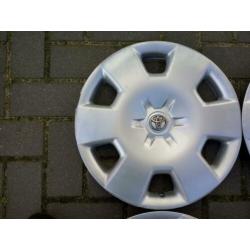 Set Toyota Wieldoppen 15 inch Origineel