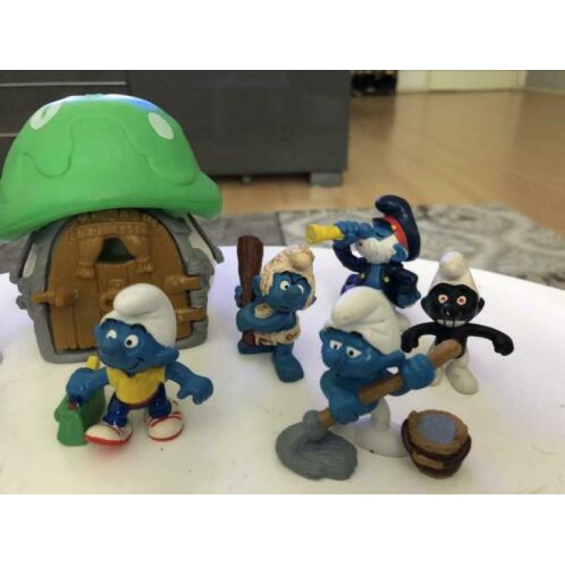 Smurfen (31) met huis
