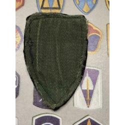 Uniform removed embleem