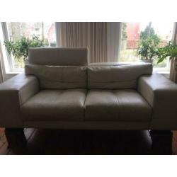 lichtbeige leren bank Italiaans design