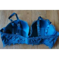BH H&M groen kant 80C