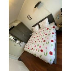 Heerlijke 180 x 200 boxspring te koop !!