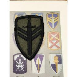 Uniform removed embleem