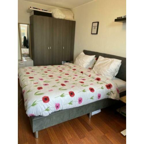 Heerlijke 180 x 200 boxspring te koop !!