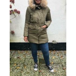 Army Green Jas met Afneembare Kraag in maat M!!!