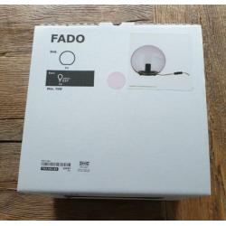 2 rose ronde bol lampen van Ikea 1tje nog nieuw in doos.