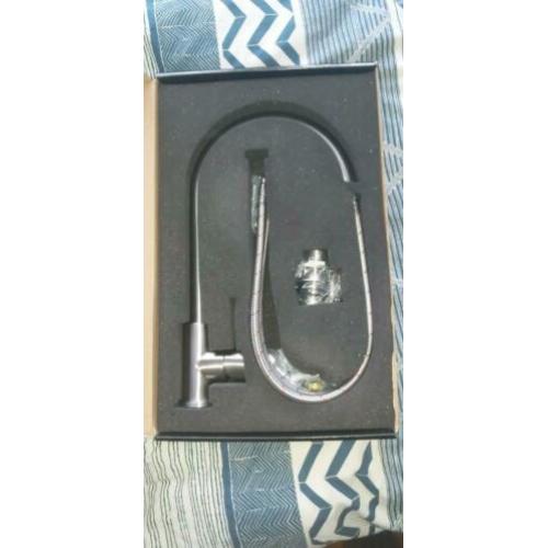 Nieuwe keukenkraan roestvrijstaal