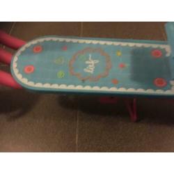 Mooie step roze lief met standaard