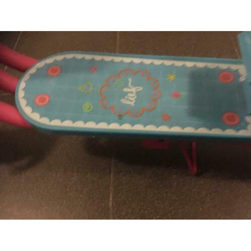 Mooie step roze lief met standaard