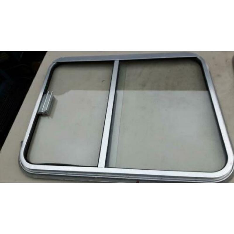 Aluminium schuifraam boot