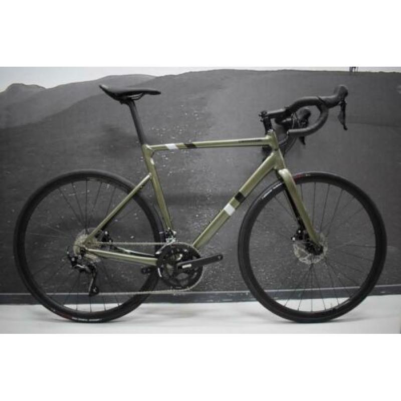 Cannondale CAAD 13 Disc Shimano 105 racefietsen NIEUW