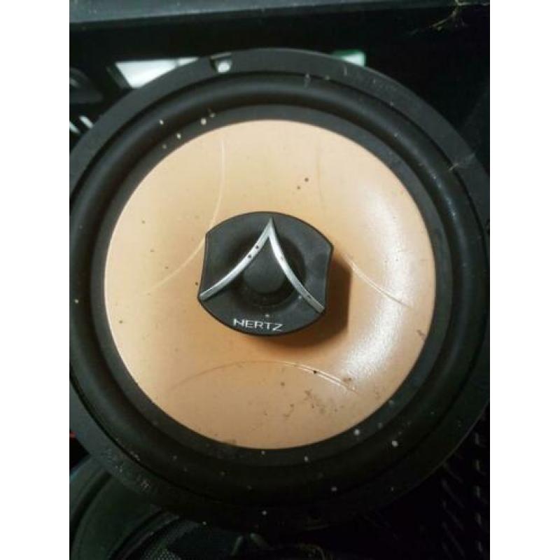 8 speakers die merken