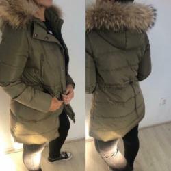 Army Green Jas met Afneembare Kraag in maat M!!!