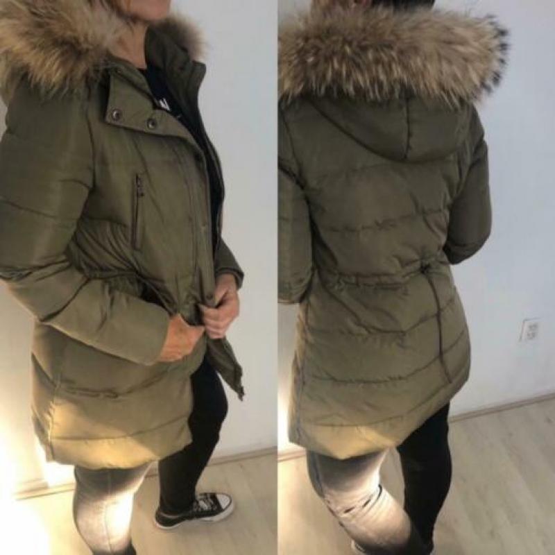 Army Green Jas met Afneembare Kraag in maat M!!!
