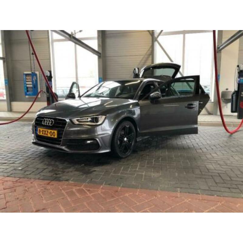 Audi A3 1.4TFSI G-tron 81KW S-line S-tronic